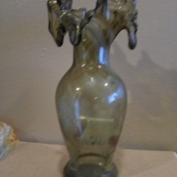 6) antique art glass vase - Picture 1 of 5
